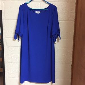 Size 18 blue business casual dress